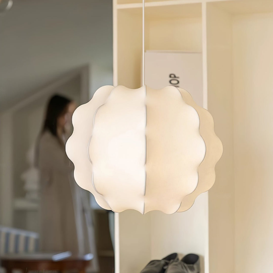 Celeste Petal Pendant Lamp - Vakkerlight