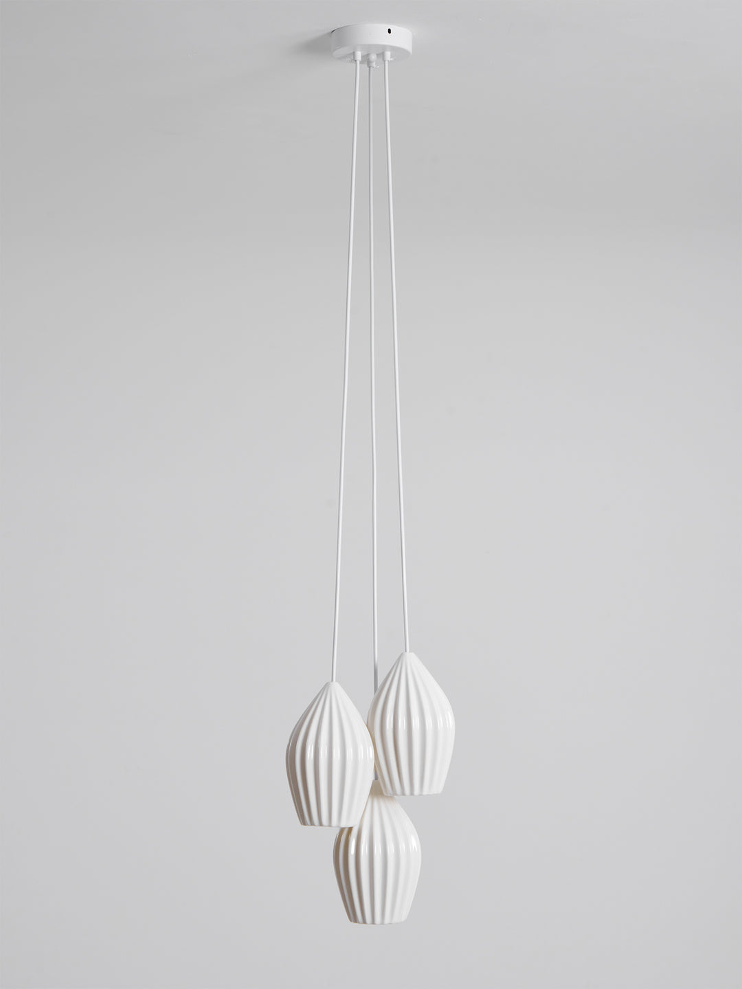 Ceramic Ribbed Pendant Light - Vakkerlight