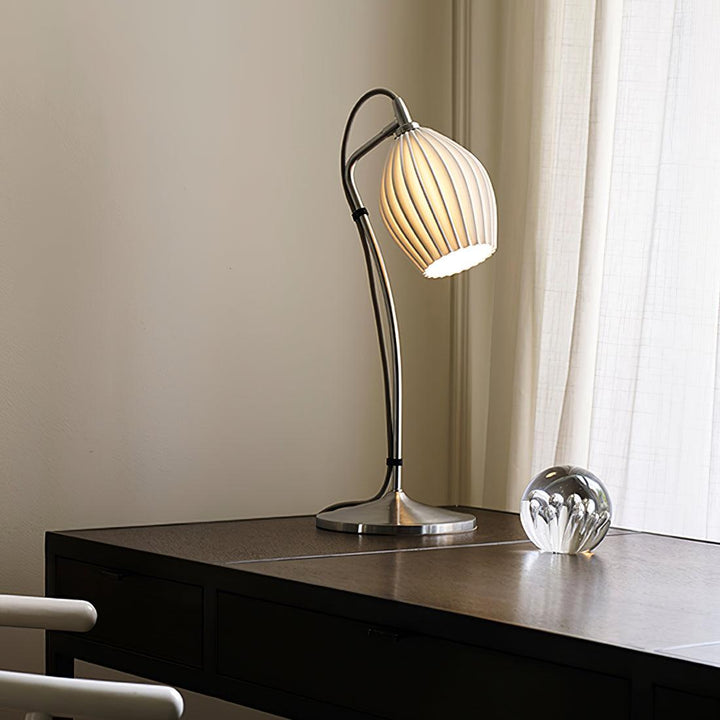 Ceramic Ribbed Table Lamp - Vakkerlight