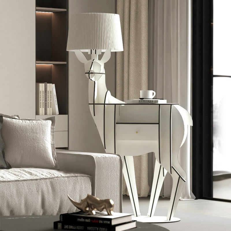Cervus Deep Floor Lamp