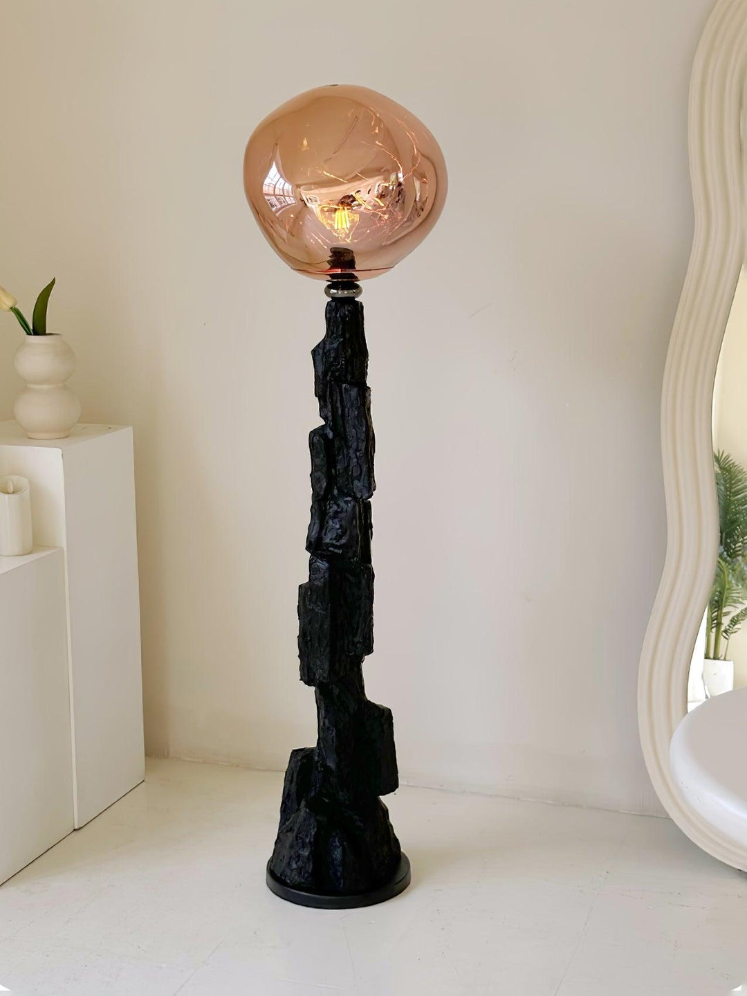 Charcoal Lava Floor Lamp - Vakkerlight