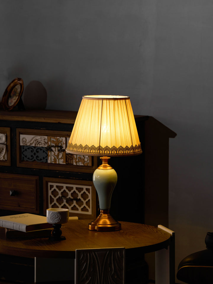 Chaslyn Desk Lamp