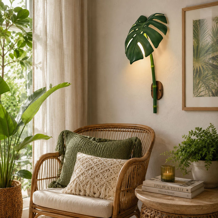 Tropical Monstera Leaf Wall Light - Vakkerlight