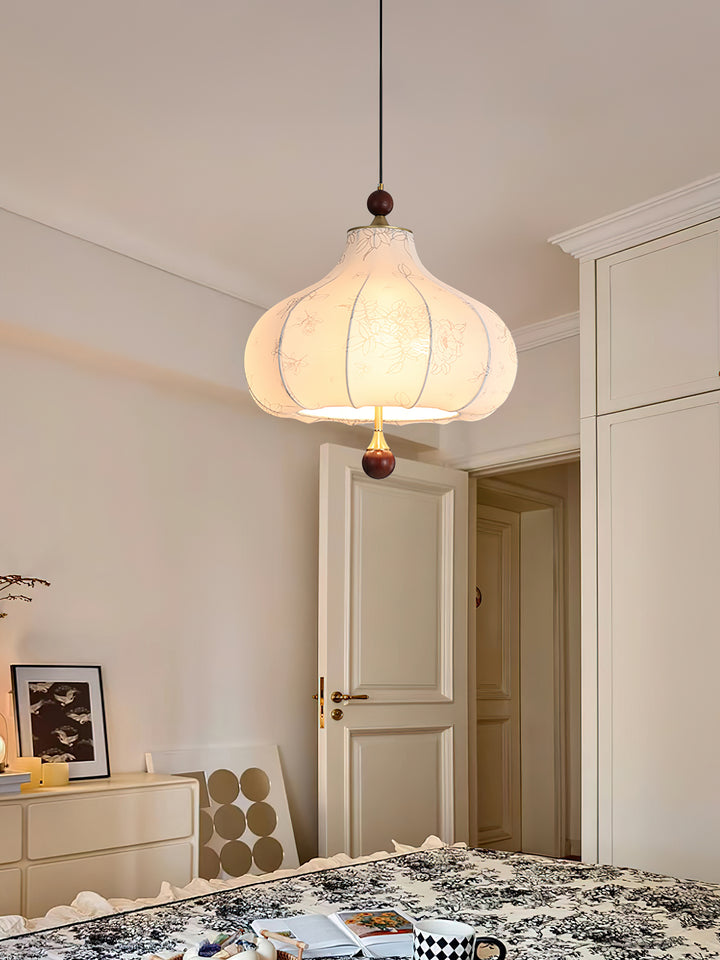 Chestnut Bloom Pendant Lamp