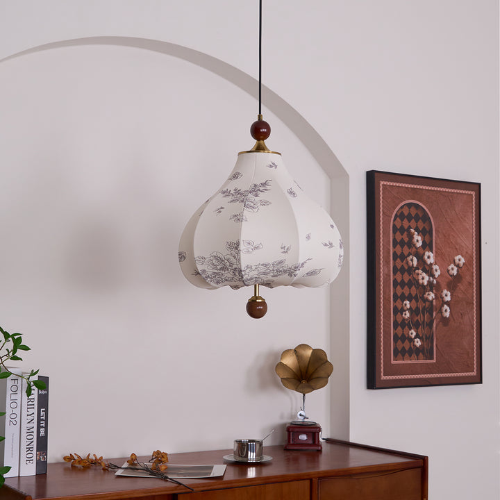 Chestnut Bloom Pendant Lamp