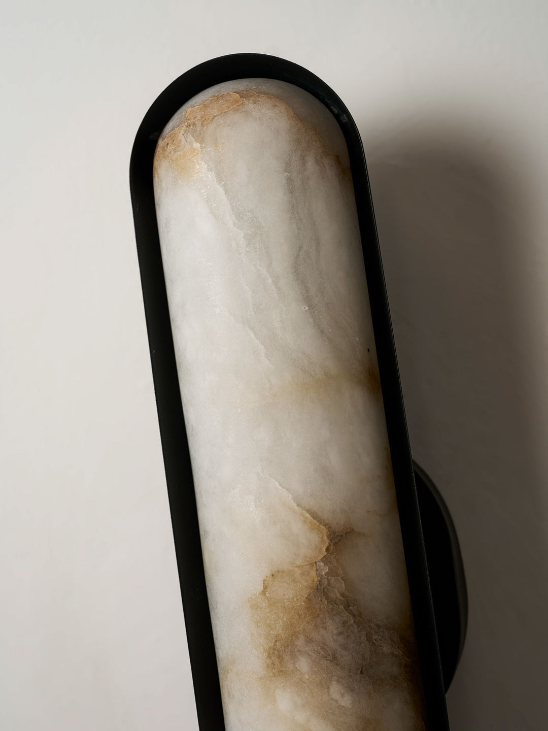 Chiarore Alabaster Wall Sconce - Vakkerlight