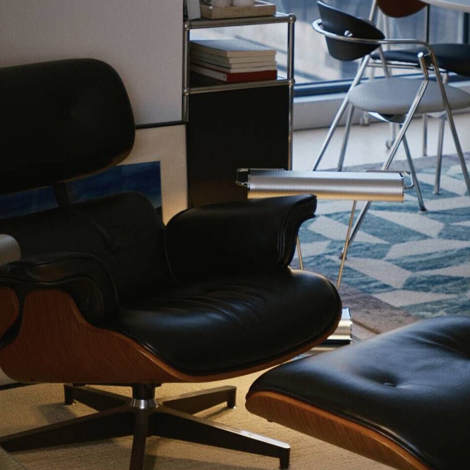 Chrome Coiled Wire Desk Lamp - Vakkerlight