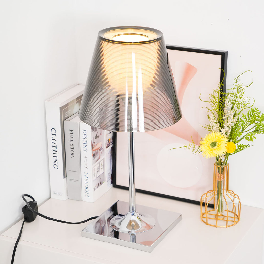 Chrome Prism Table Lamp - Vakkerlight