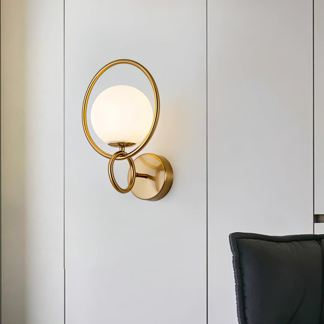 Circle Global Wall Lamp - Vakkerlight