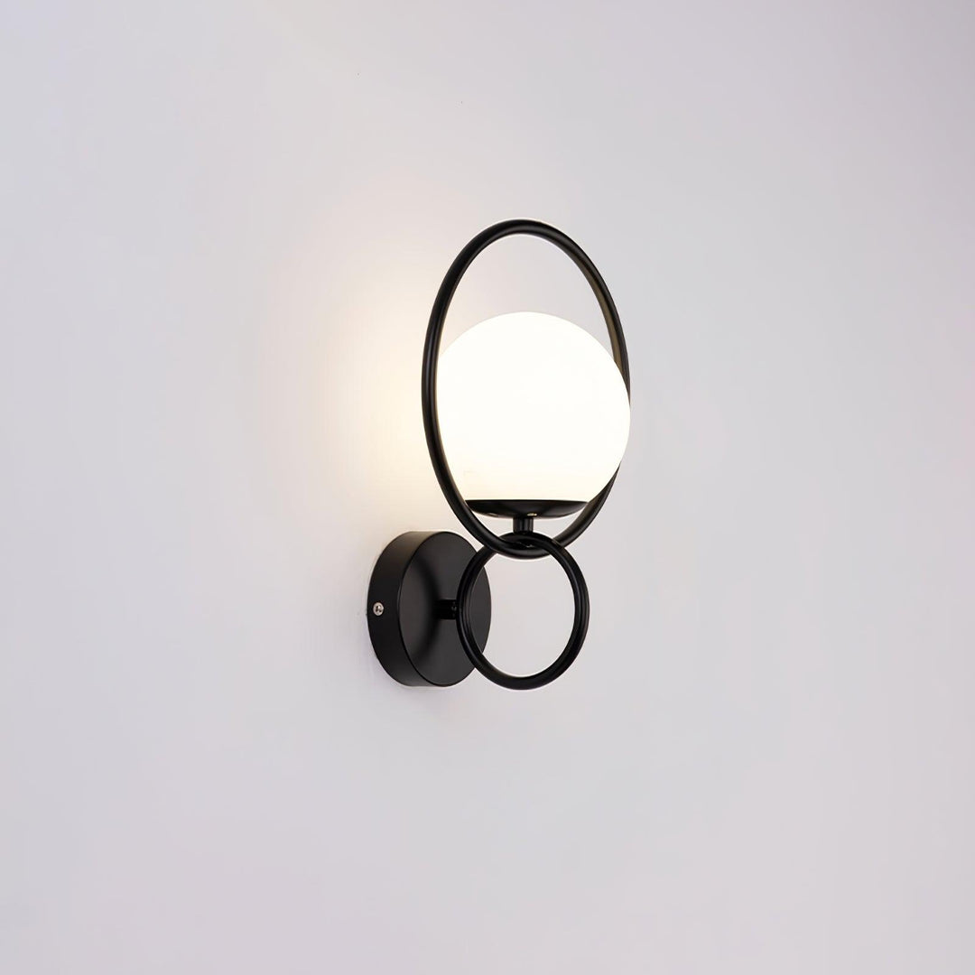 Circle Global Wall Lamp - Vakkerlight