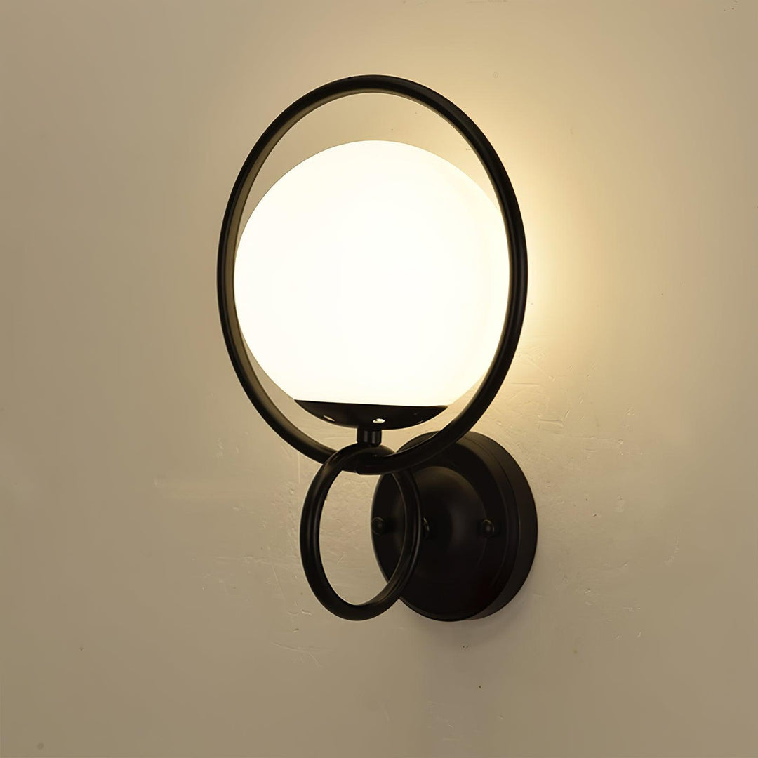 Circle Global Wall Lamp - Vakkerlight