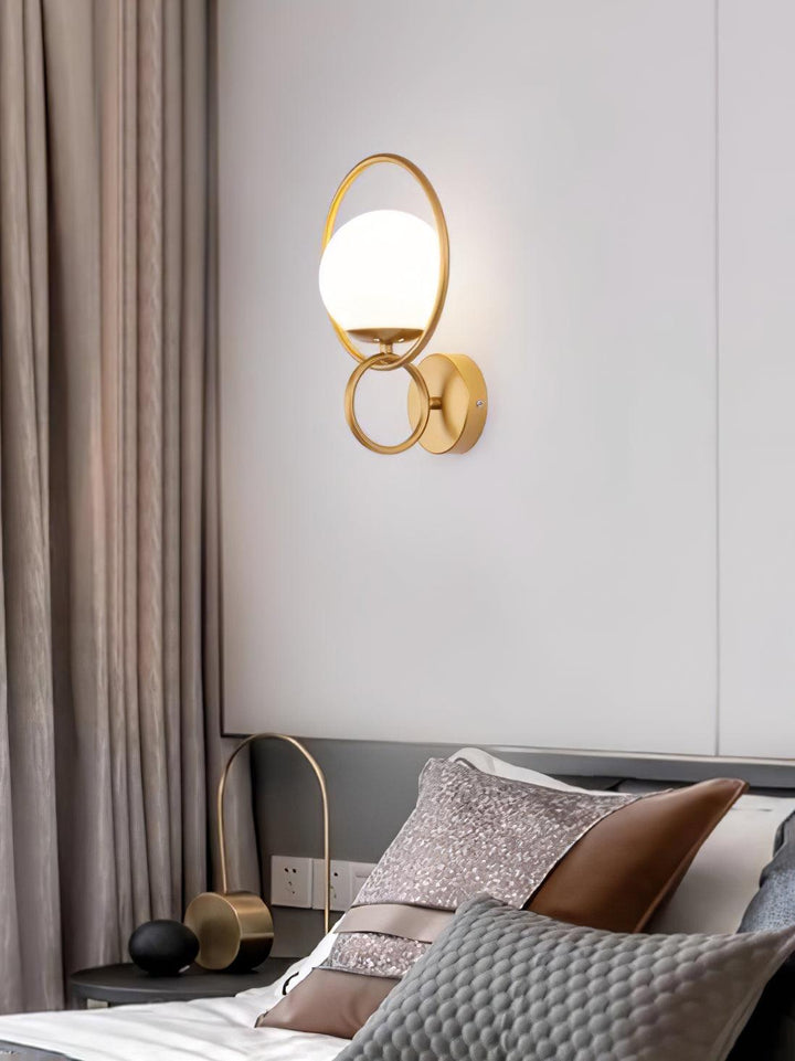 Circle Global Wall Lamp - Vakkerlight