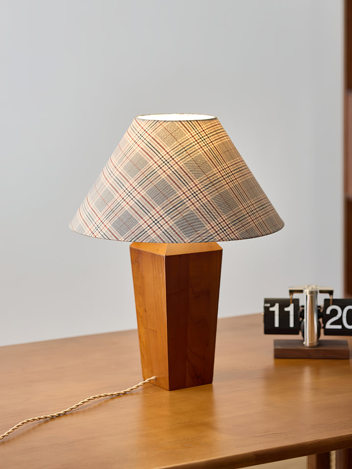 Claremont Plaid Table Lamp - Vakkerlight