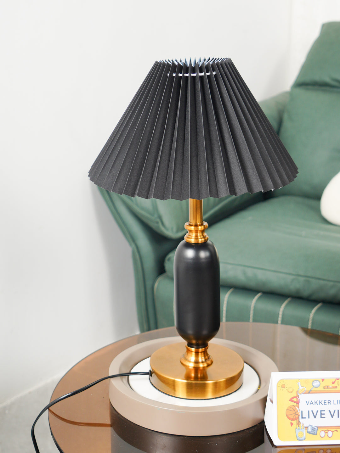 Classic Antique Table Lamp - Vakkerlight