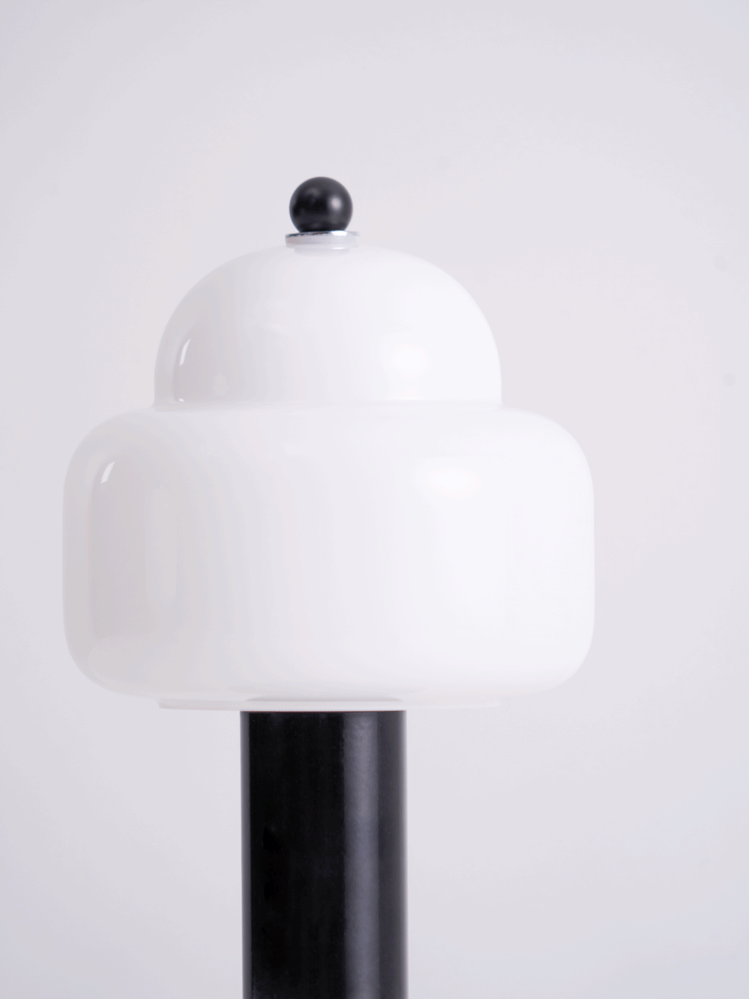 Cloud Dome Tischlampe 