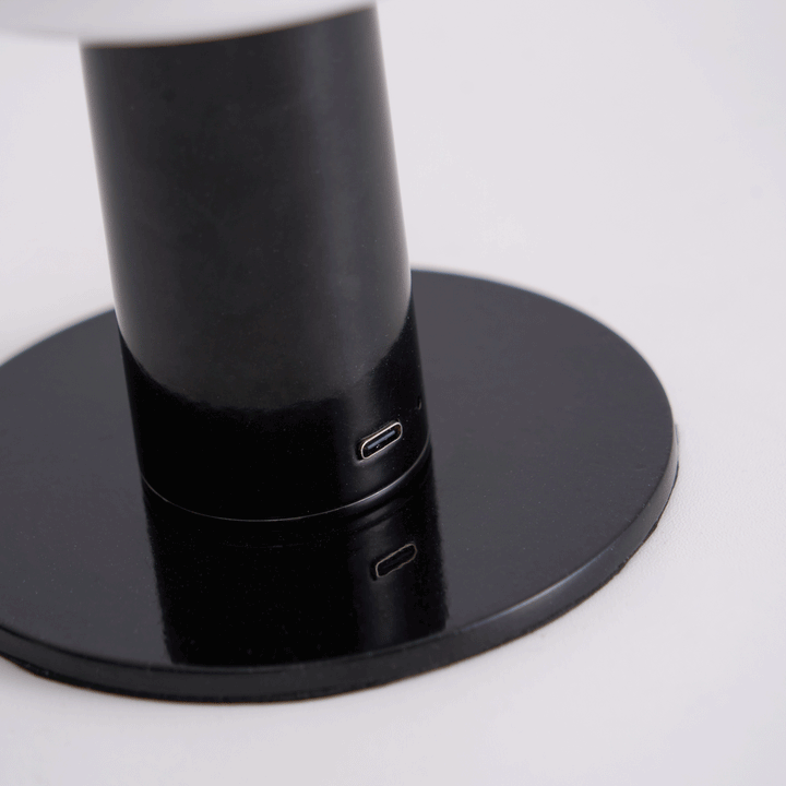 Cloud Dome Tischlampe 