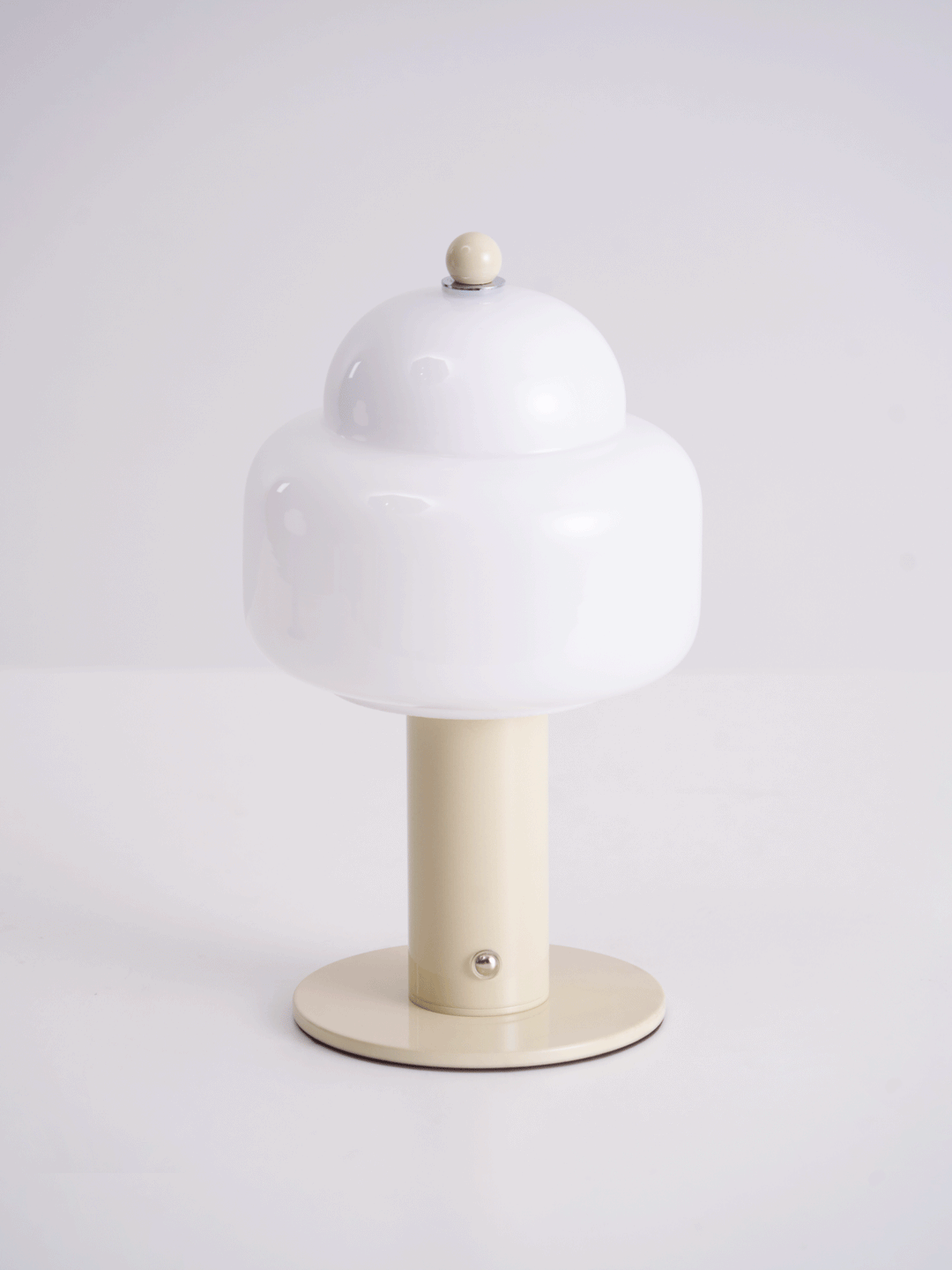 Cloud Dome Tischlampe 