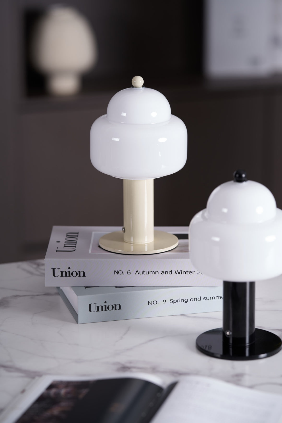Cloud Dome Table Lamp - Vakkerlight