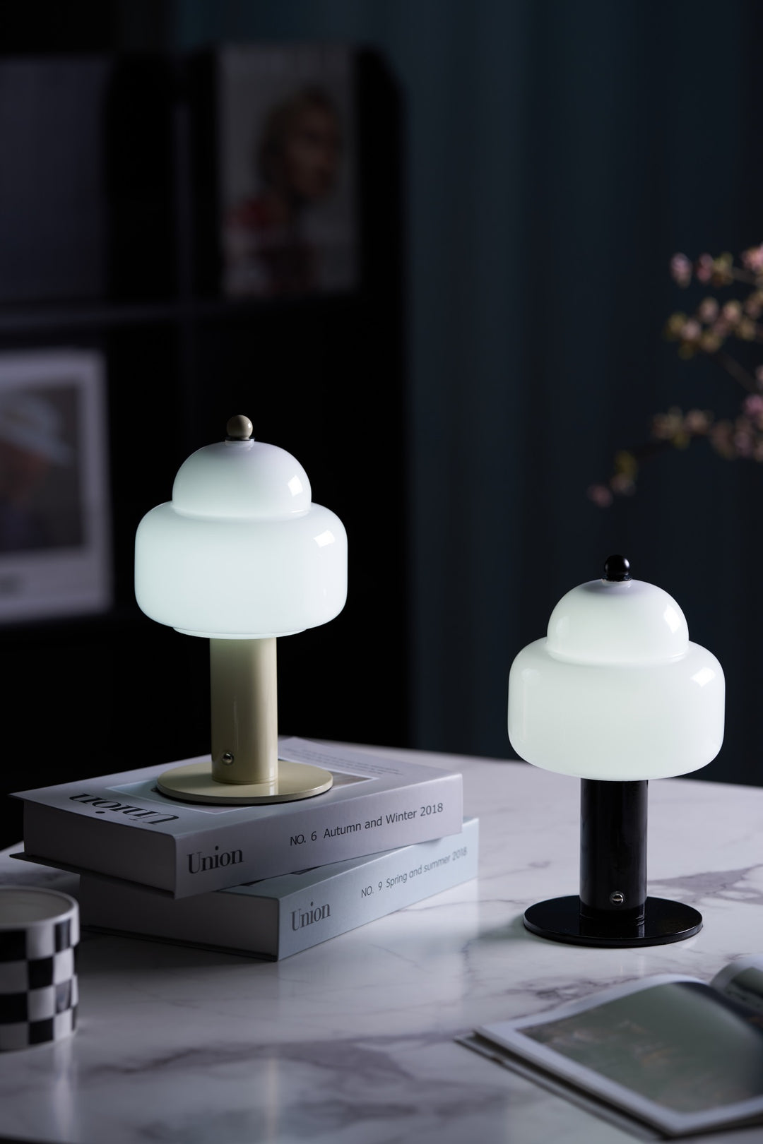 Cloud Dome Table Lamp - Vakkerlight
