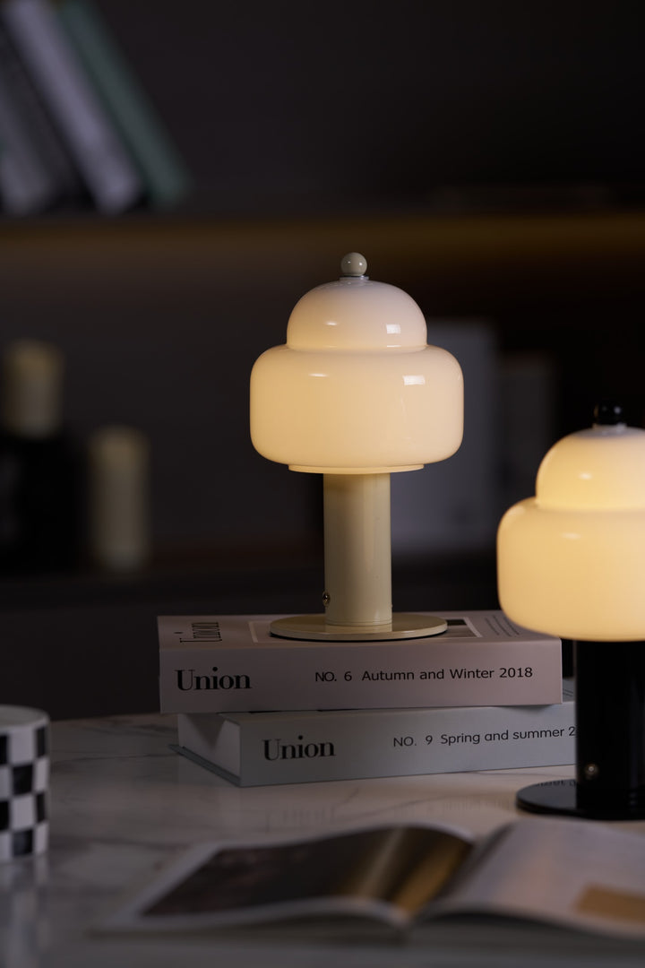 Cloud Dome Table Lamp - Vakkerlight