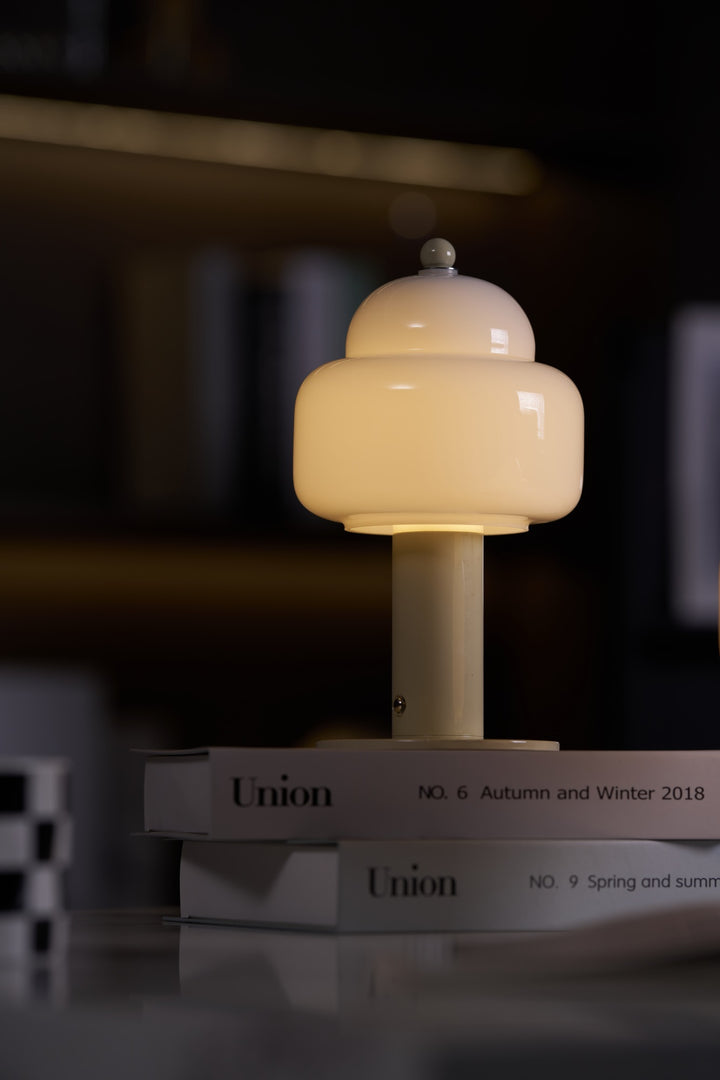 Cloud Dome Table Lamp - Vakkerlight