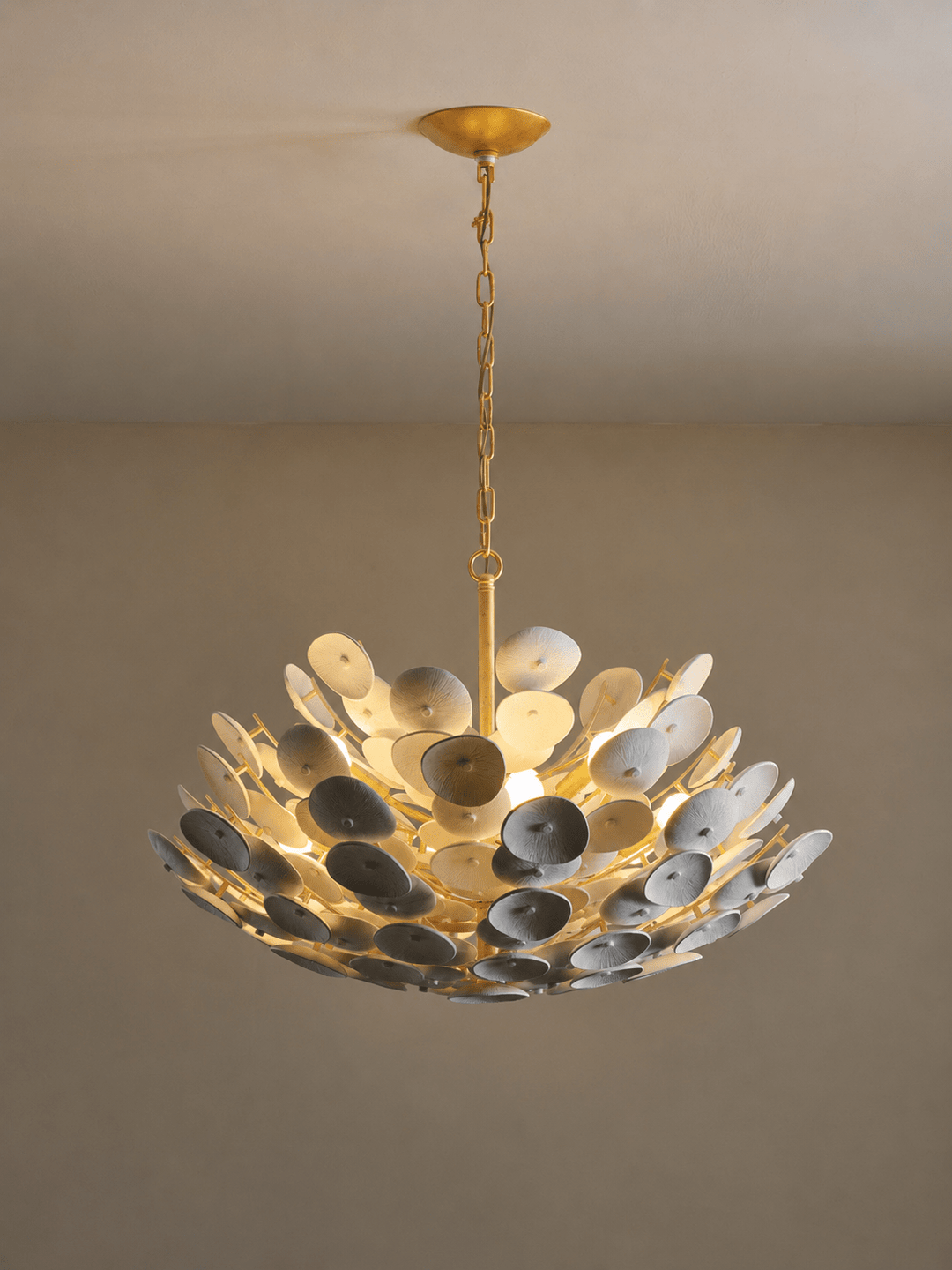 Coconut Disc Chandelier - Vakkerlight