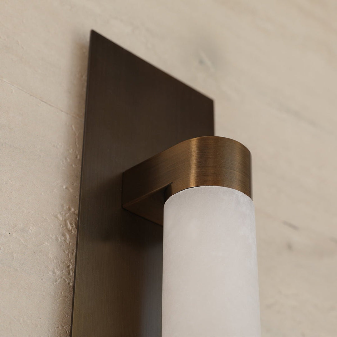 Columnar Alabaster Sconce - Vakkerlight