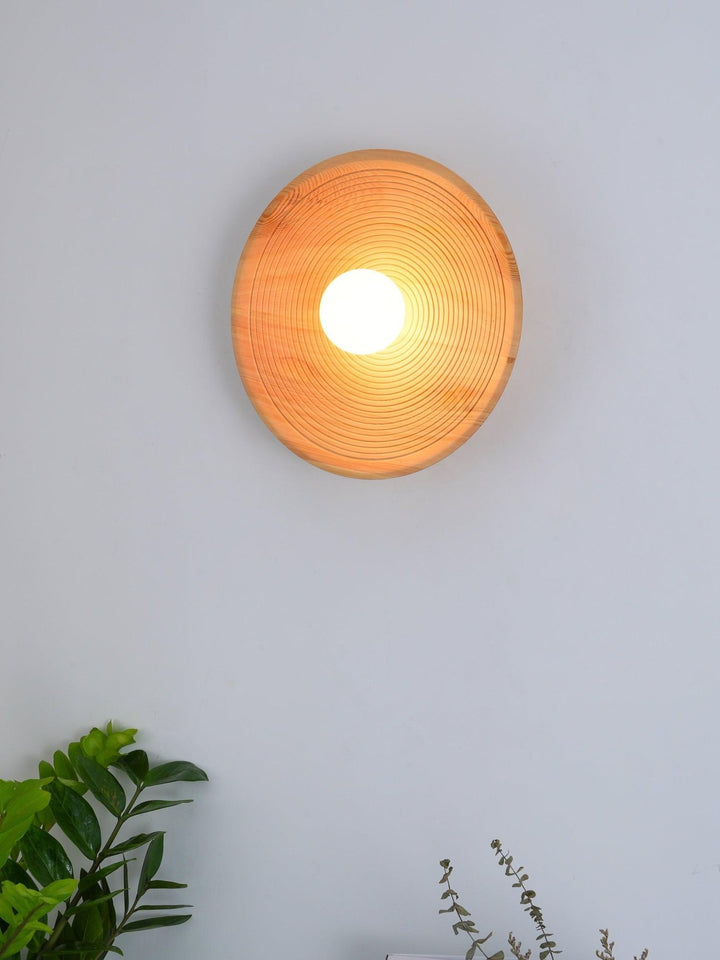 Lumina Contour Wooden Sconce - Vakkerlight