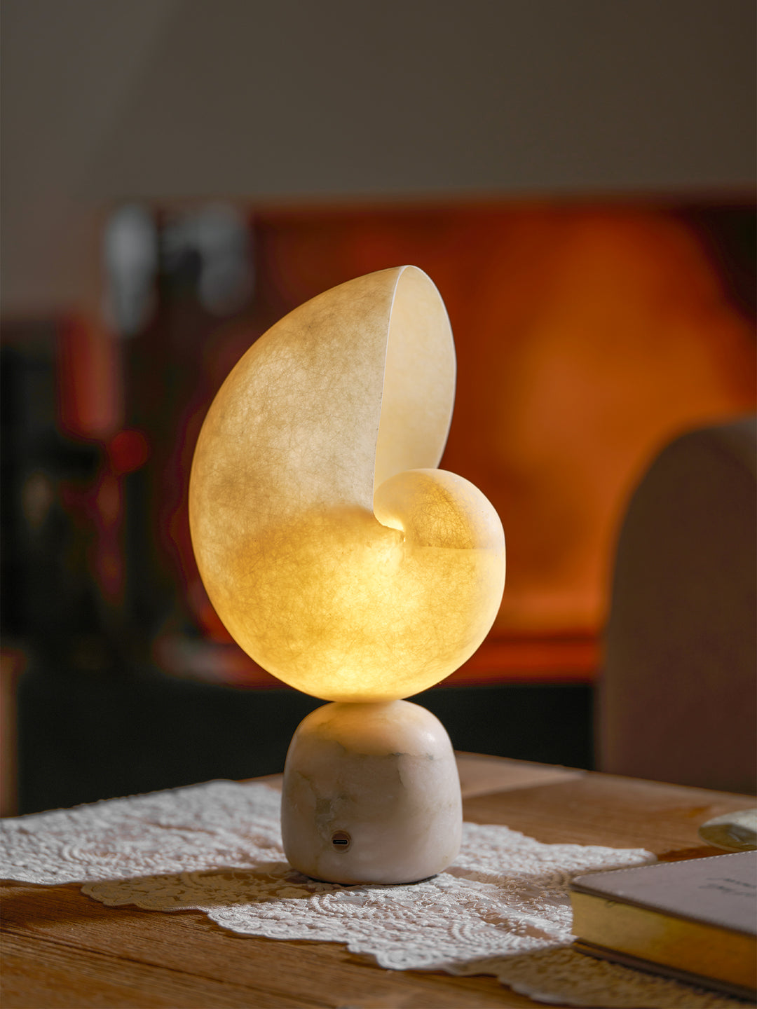 Lumora Shell Table Lamp - Vakkerlight