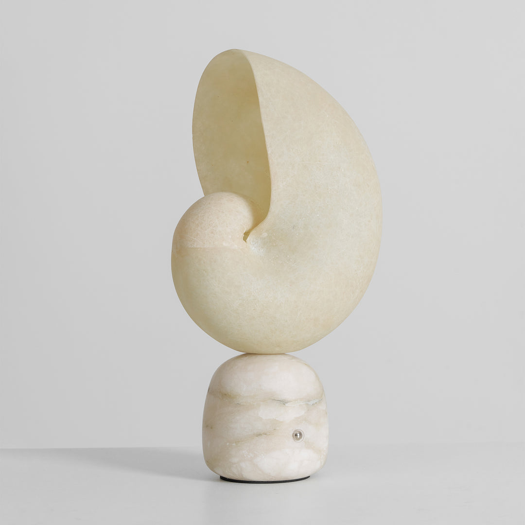 Lumora Shell Table Lamp - Vakkerlight