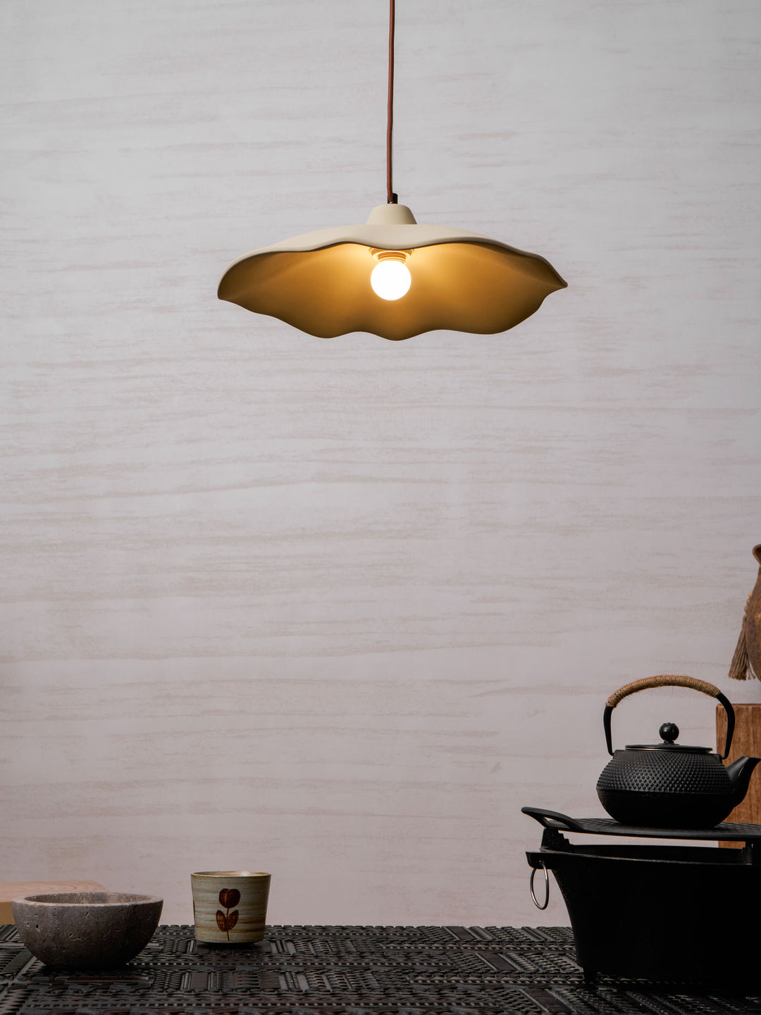 Concrete Petal Pendant Light - Vakkerlight