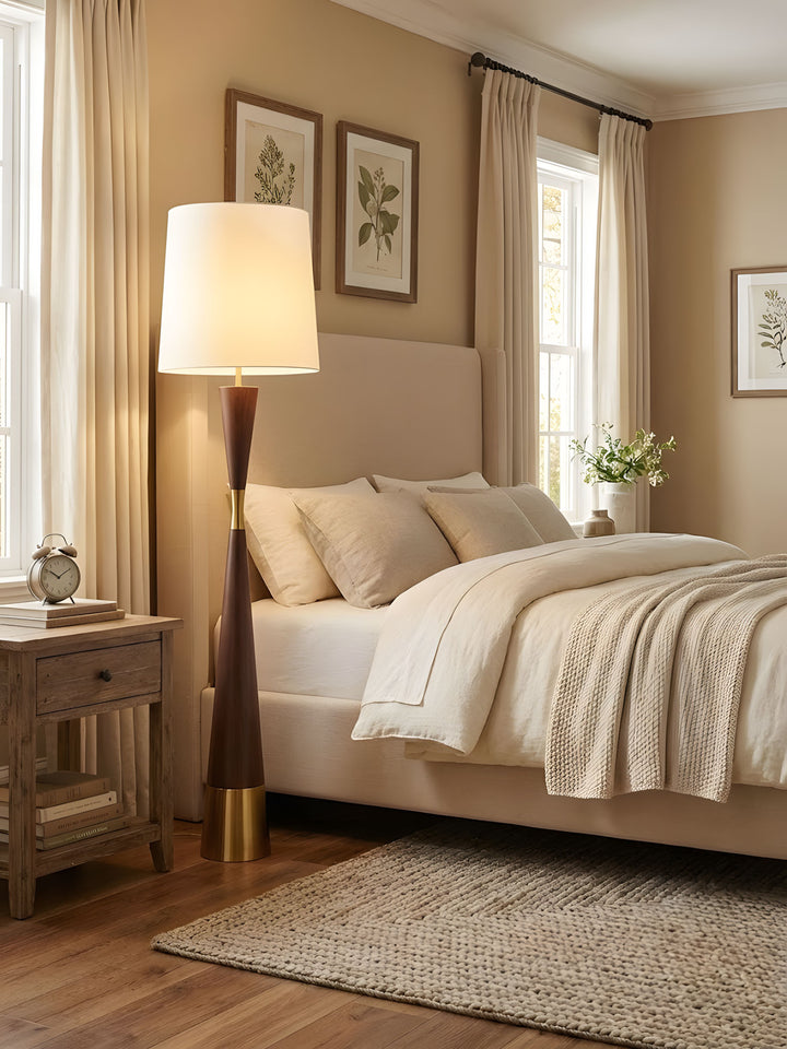 Cone Waist Floor Lamp - Vakkerlight