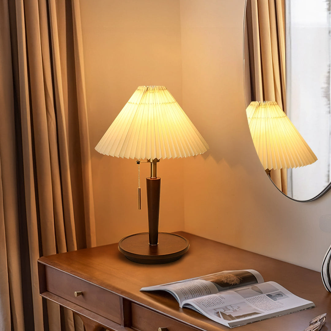 Cone Pleated Fabric Table Lamp
