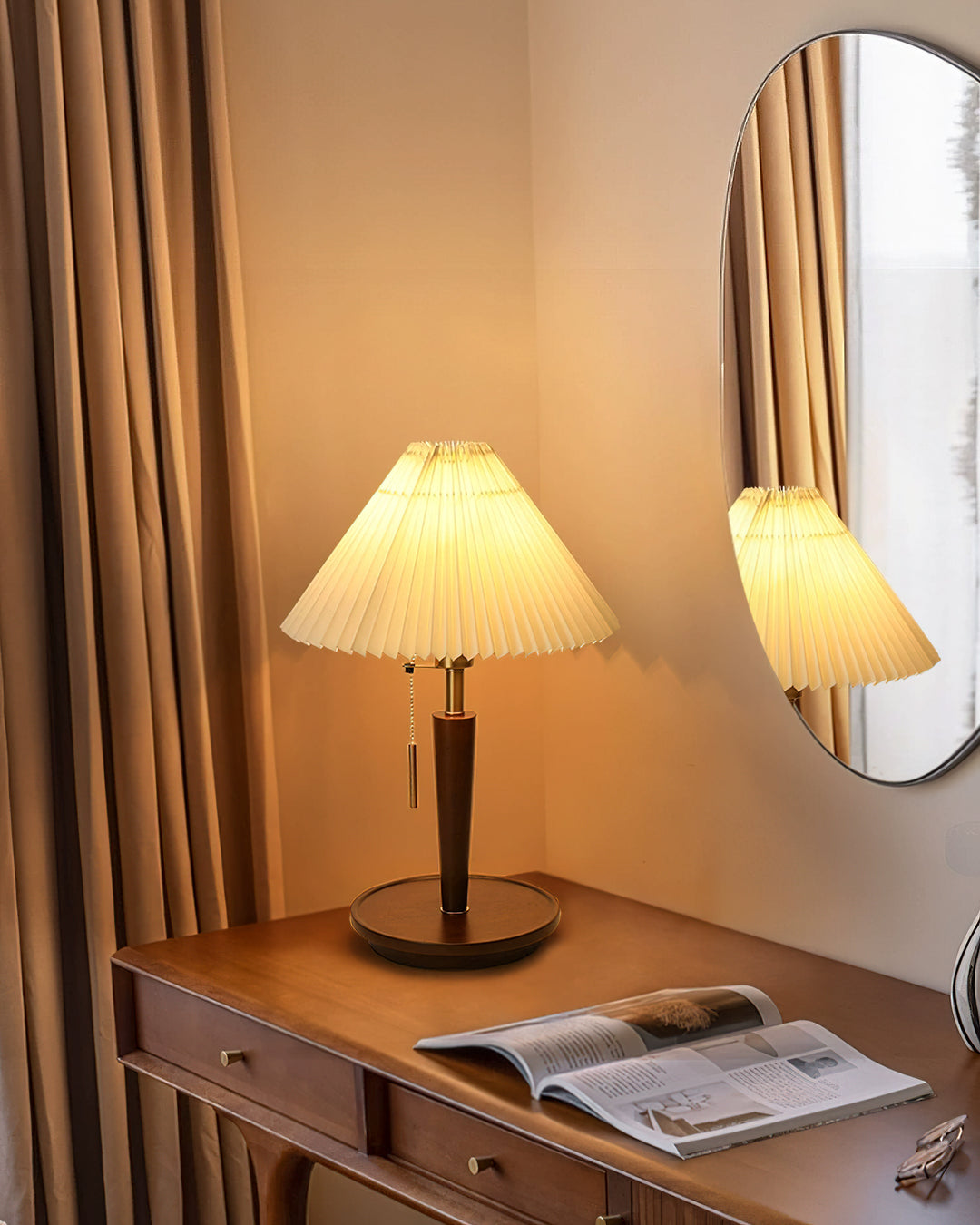 Cone Pleated Fabric Table Lamp - Vakkerlight