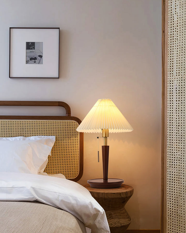 Cone Pleated Fabric Table Lamp - Vakkerlight