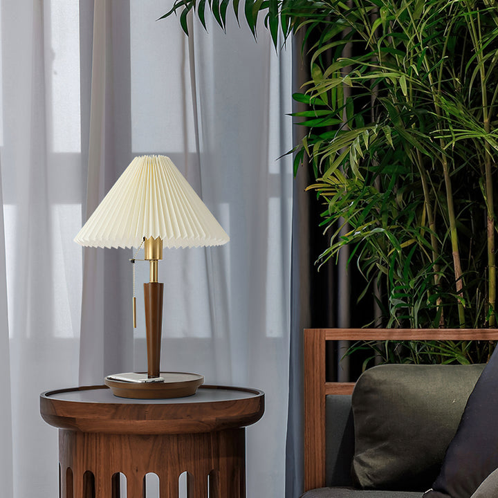 Cone Pleated Fabric Table Lamp - Vakkerlight
