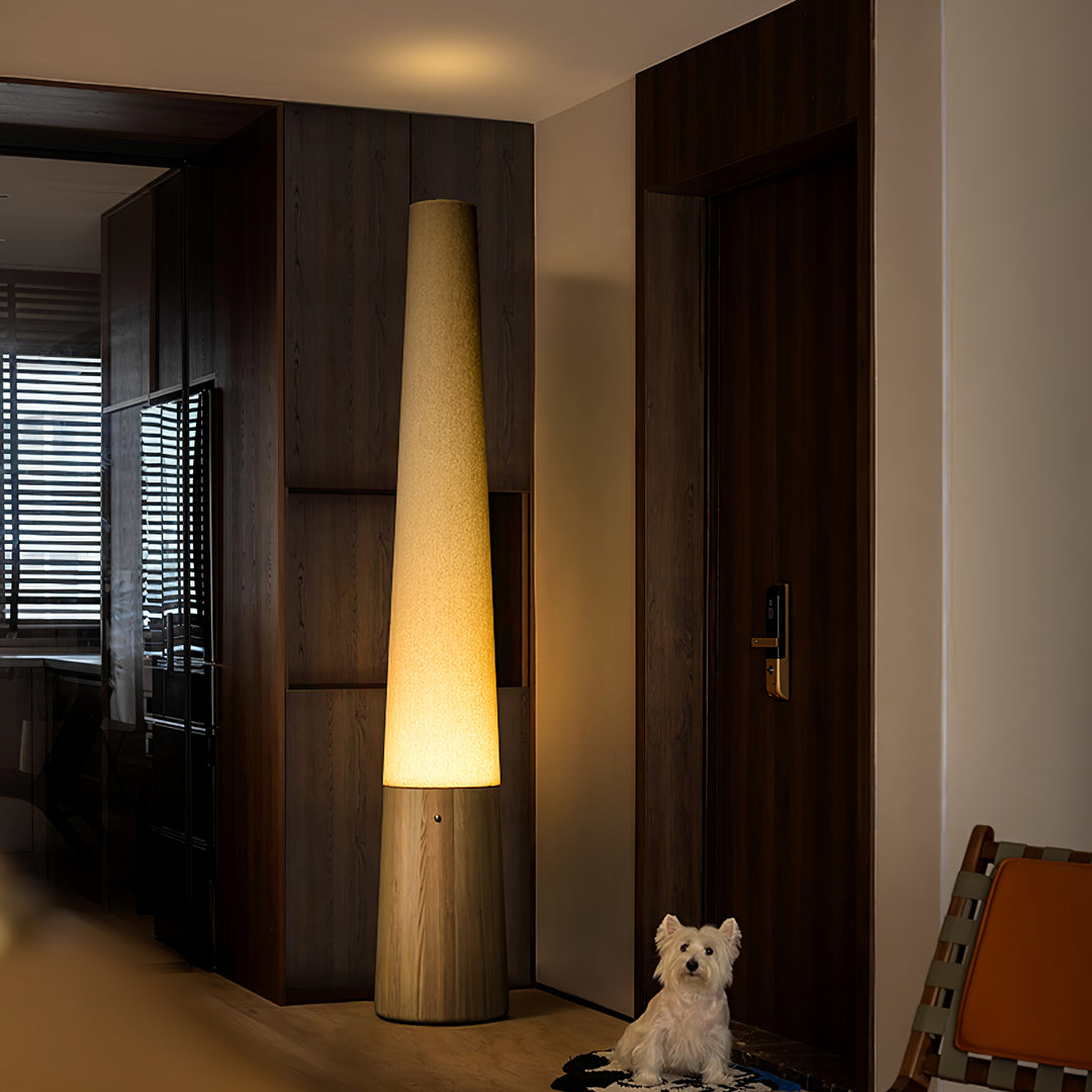 Cone Wooden Floor Lamp - Vakkerlight