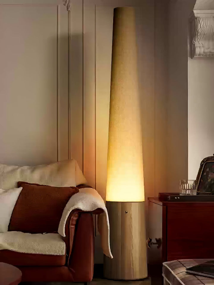 Cone Wooden Floor Lamp - Vakkerlight
