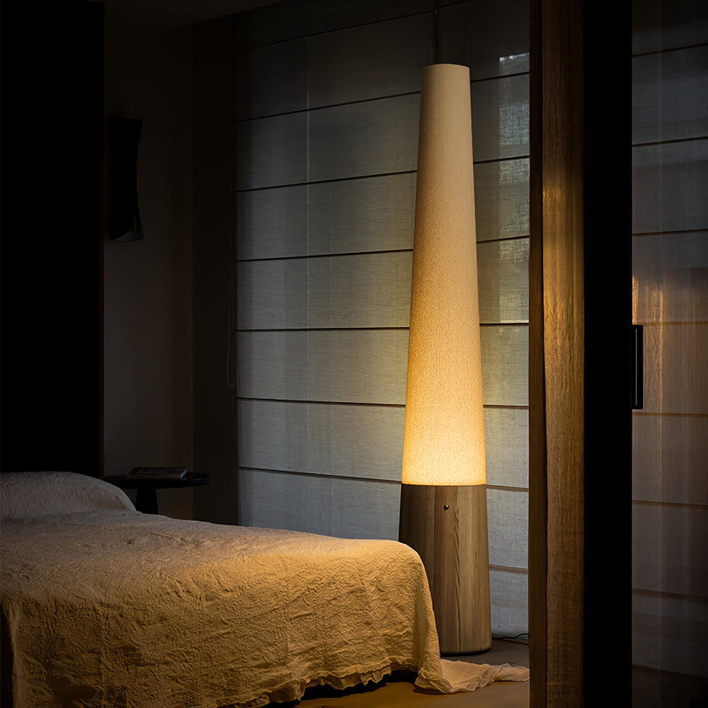 Cone Wooden Floor Lamp - Vakkerlight