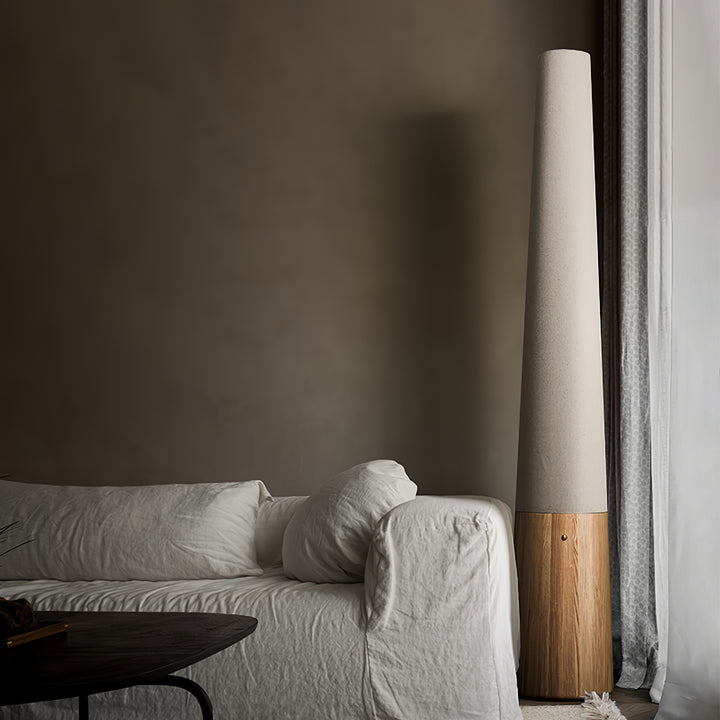Cone Wooden Floor Lamp - Vakkerlight
