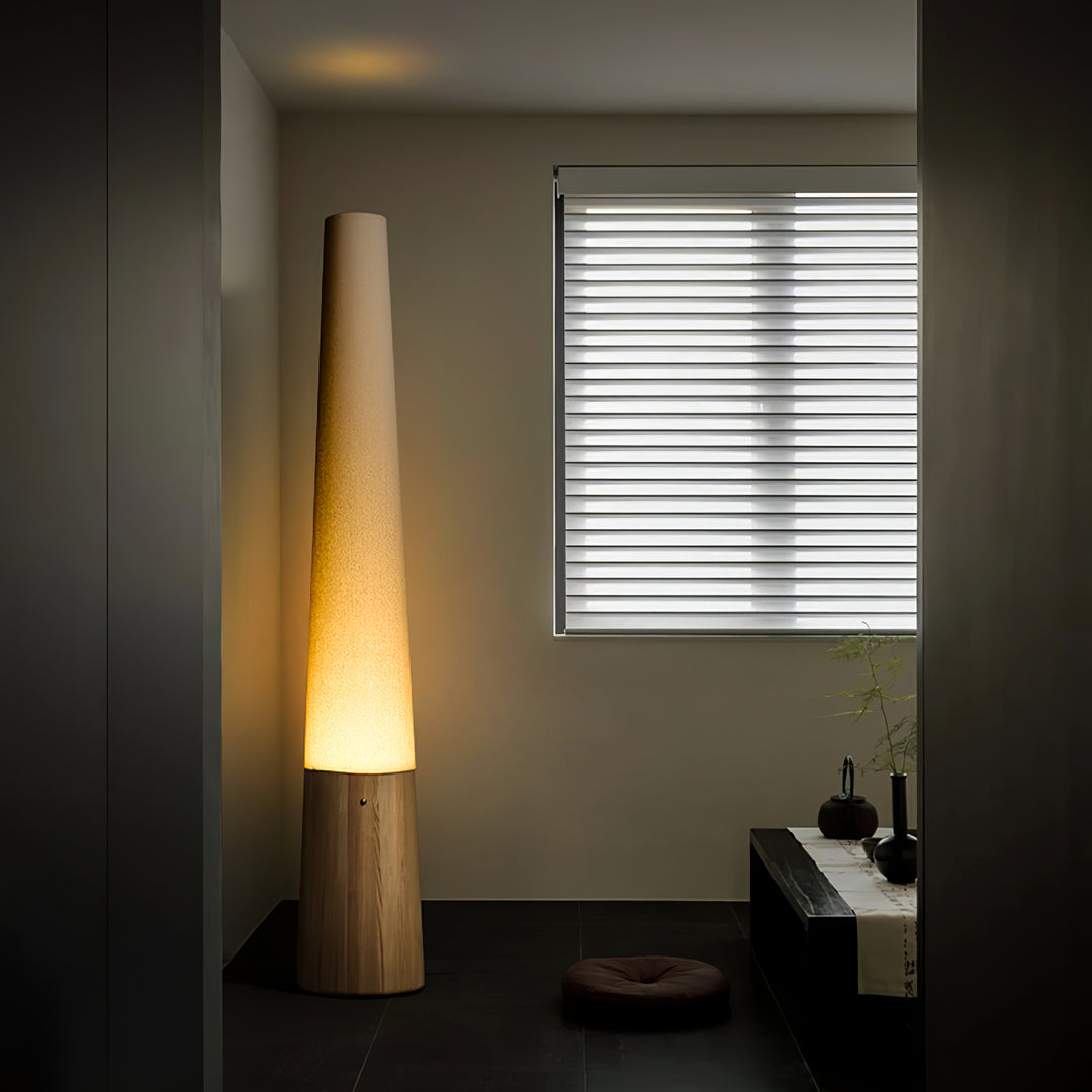 Cone Wooden Floor Lamp - Vakkerlight