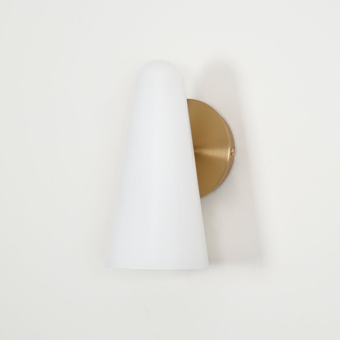 Conical Glass Wall Lamp - Vakkerlight