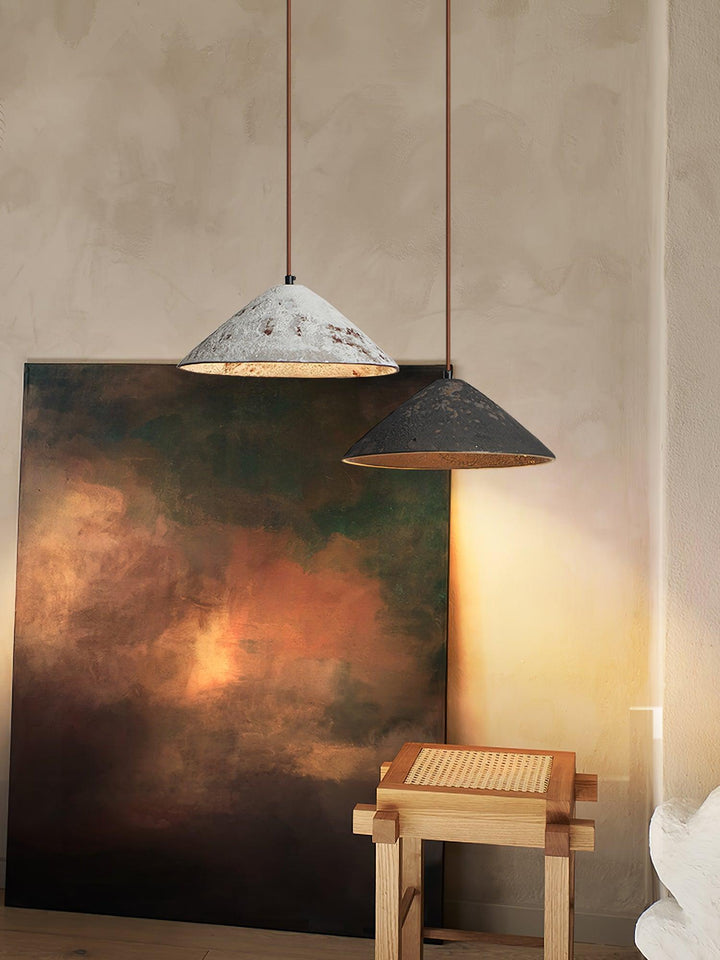 Ceramic Whisper Pendant Lamp - Vakkerlight