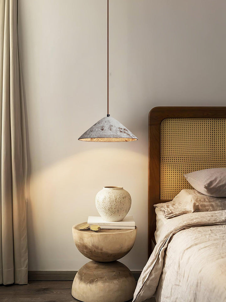 Ceramic Whisper Pendant Lamp - Vakkerlight