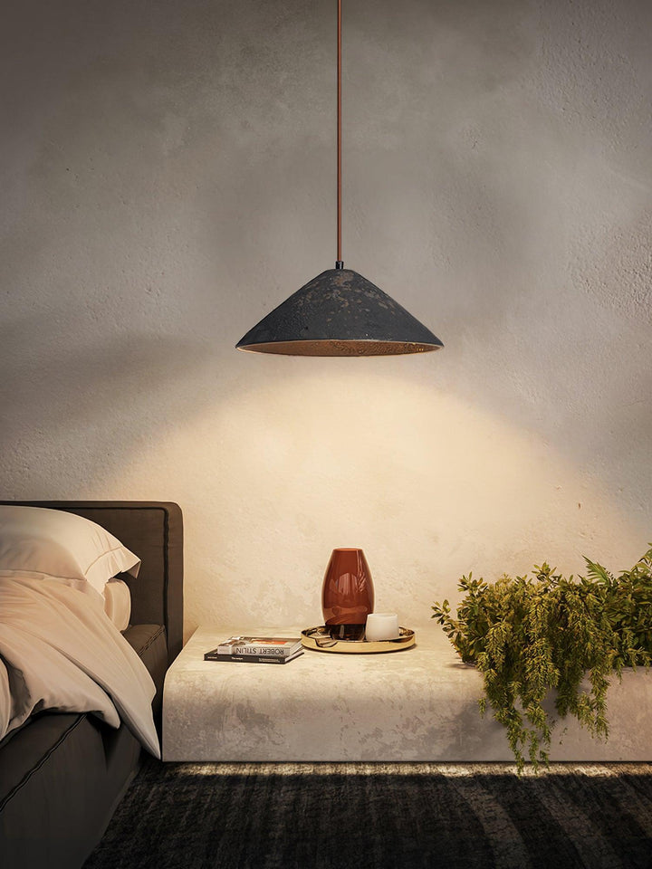 Ceramic Whisper Pendant Lamp - Vakkerlight