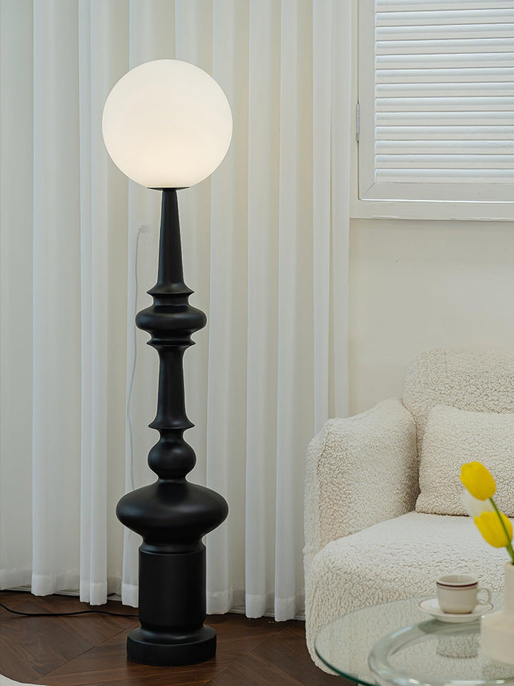 Constance Floor Lamp - Vakkerlight