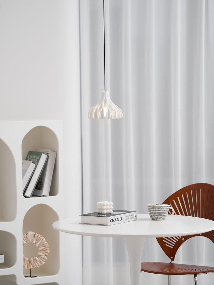 Coral Resin Pendant Lamp - Vakkerlight