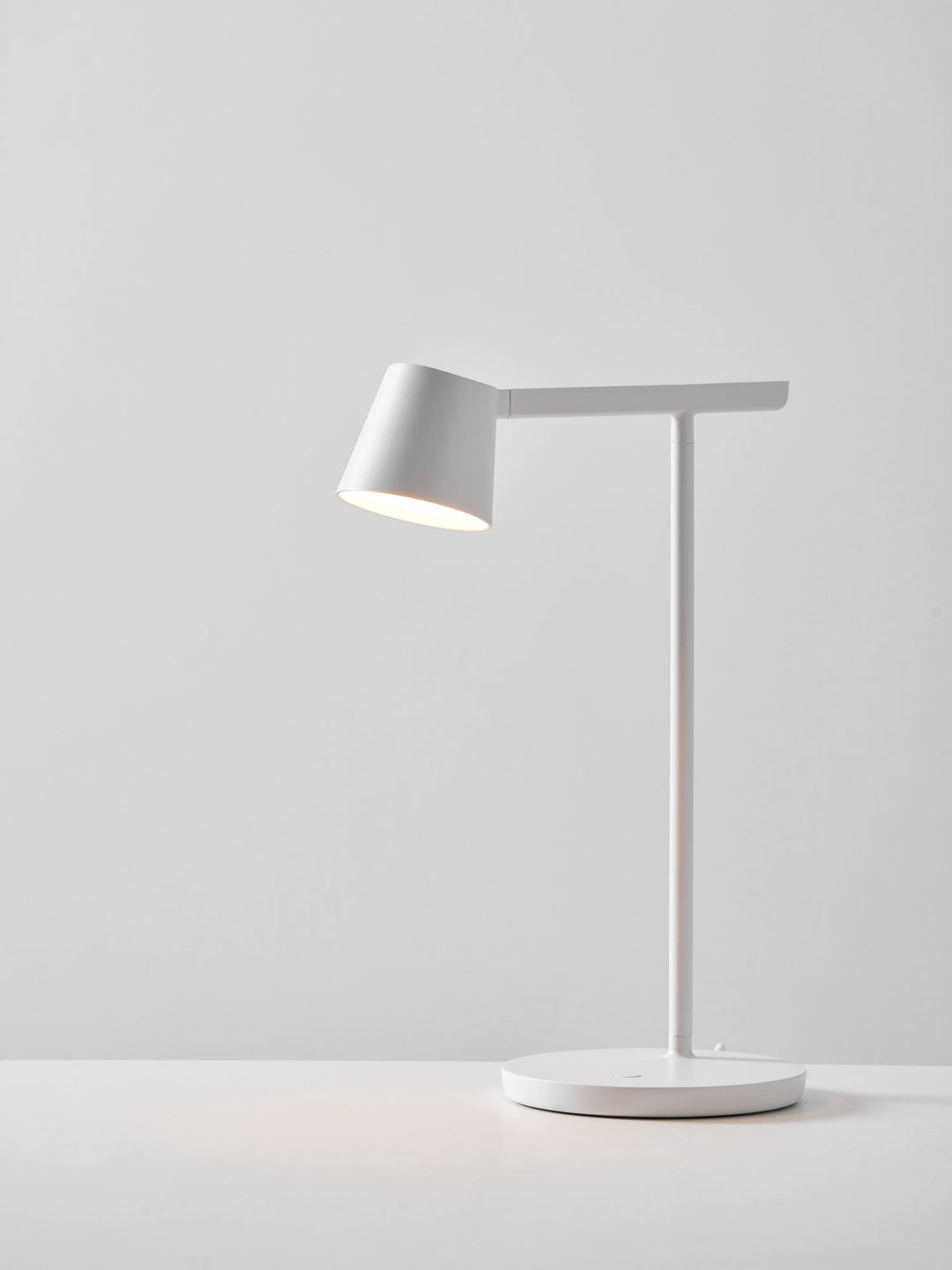 Core Table Lamp - Vakkerlight