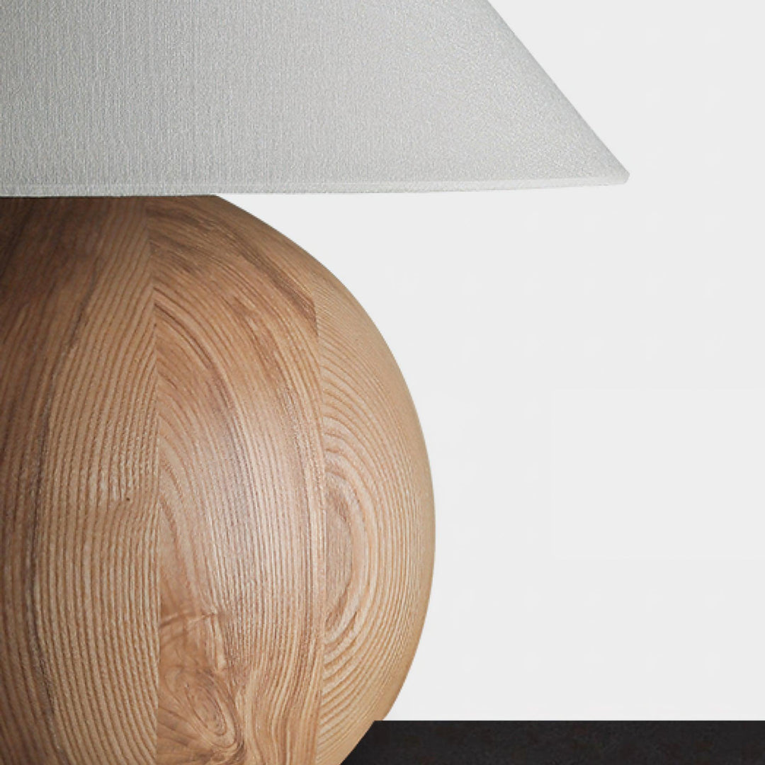 Corner Log Table Lamp - Vakkerlight