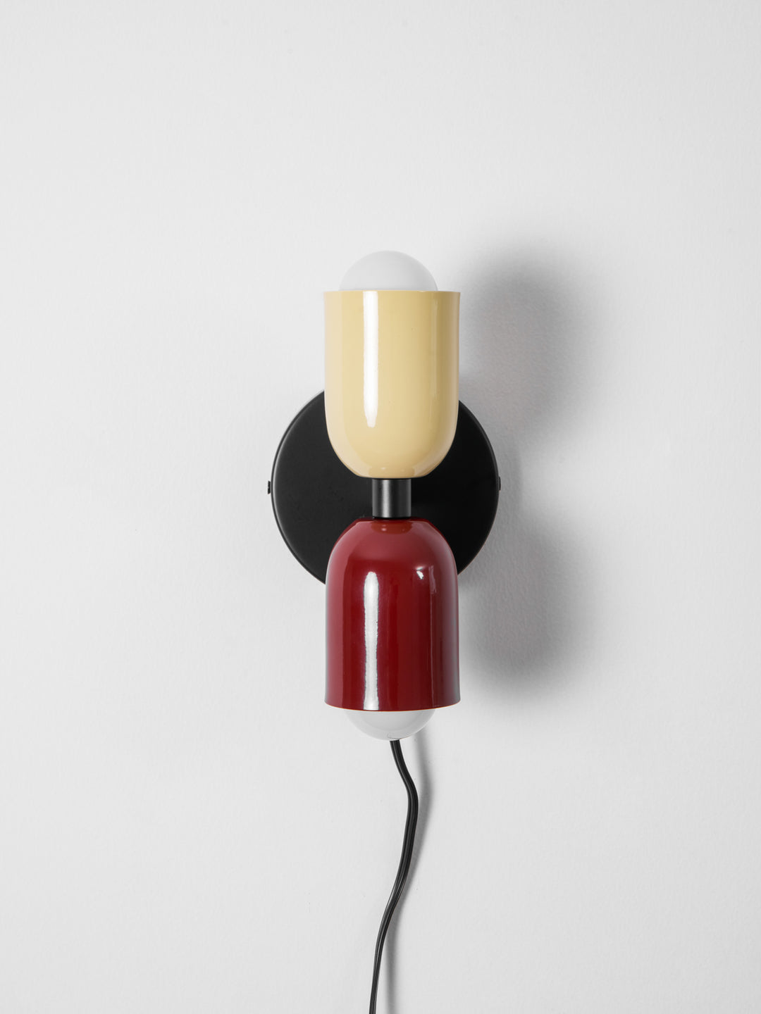 Couleur Double Plug In Wall Lamp - Vakkerlight